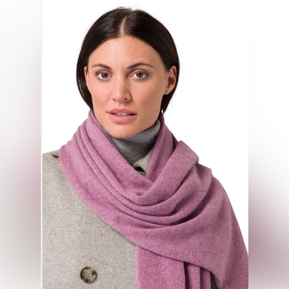 100% Cashmere scarf
